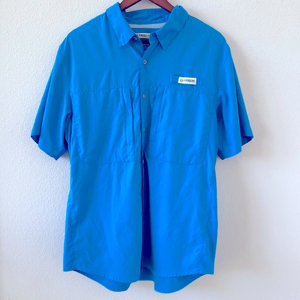 Magellan outdoors moisture wicking fish gear sz L